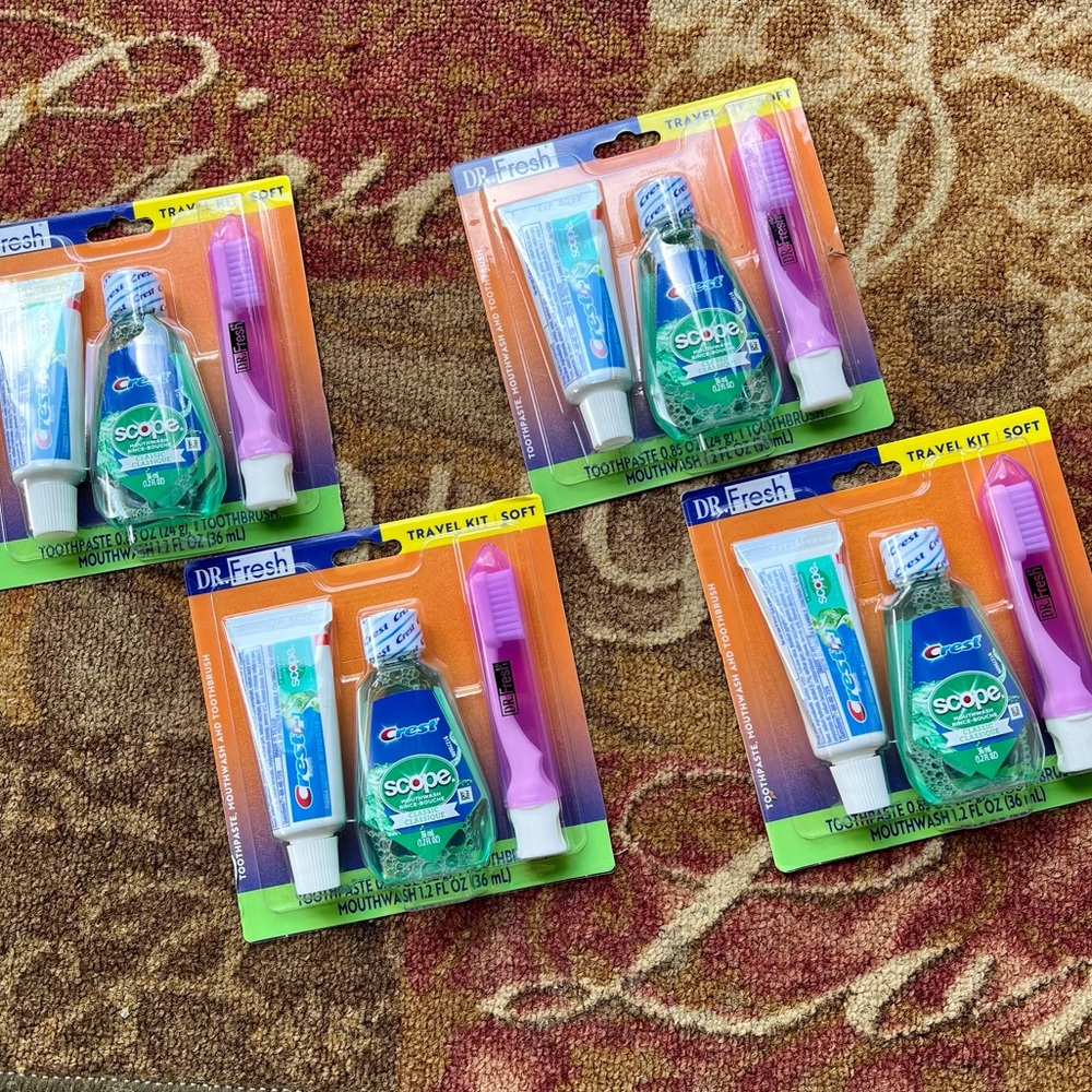 DR. FRESH CREST 3 PIECE DENTAL TRAVEL KIT 4 PACKAGES